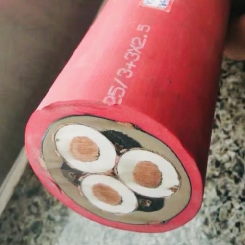 UGFRP-6KV 3*10盾构机电缆研发- 起重机电缆-卷筒电缆_高柔性电缆_柔性电缆-亚星游戏-专业电缆生产厂家-安徽亚星游戏特种电缆最新产品推荐-专业生产卷筒电缆_柔性电缆_高柔性电缆等电缆产品-专业电缆生产厂家-电缆厂家